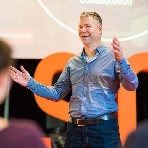 Software Architect Robert